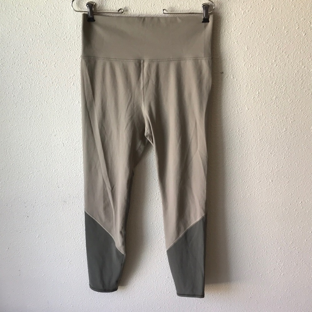 VUORI CB Studio Legging Green Light Oregano Large